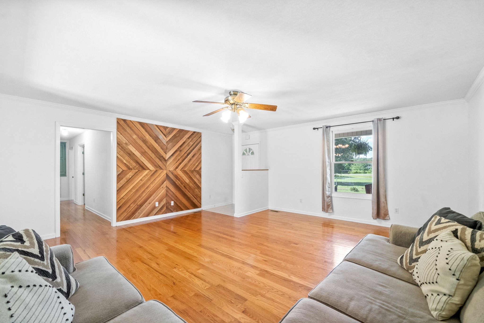 472 Wooten Road Clarksville, TN 37042 - Photo 9 of 39 Gallery Image 9