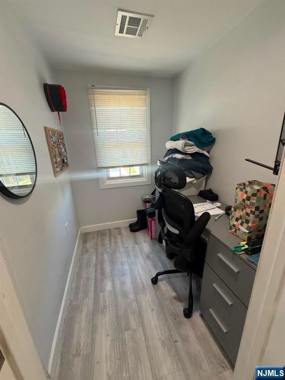 567 Studio Road, Unit 2 Ridgefield, NJ 07657 - Photo 4 of 9