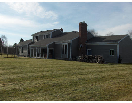 9 Silverbrook Road Topsfield, MA 01983 - Photo 19 of 20