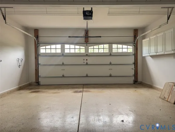 a view of a garage