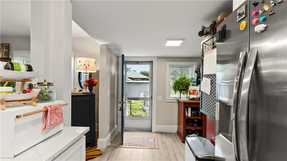 29 Burt Street Warwick, RI 02886 - Photo 23 of 46