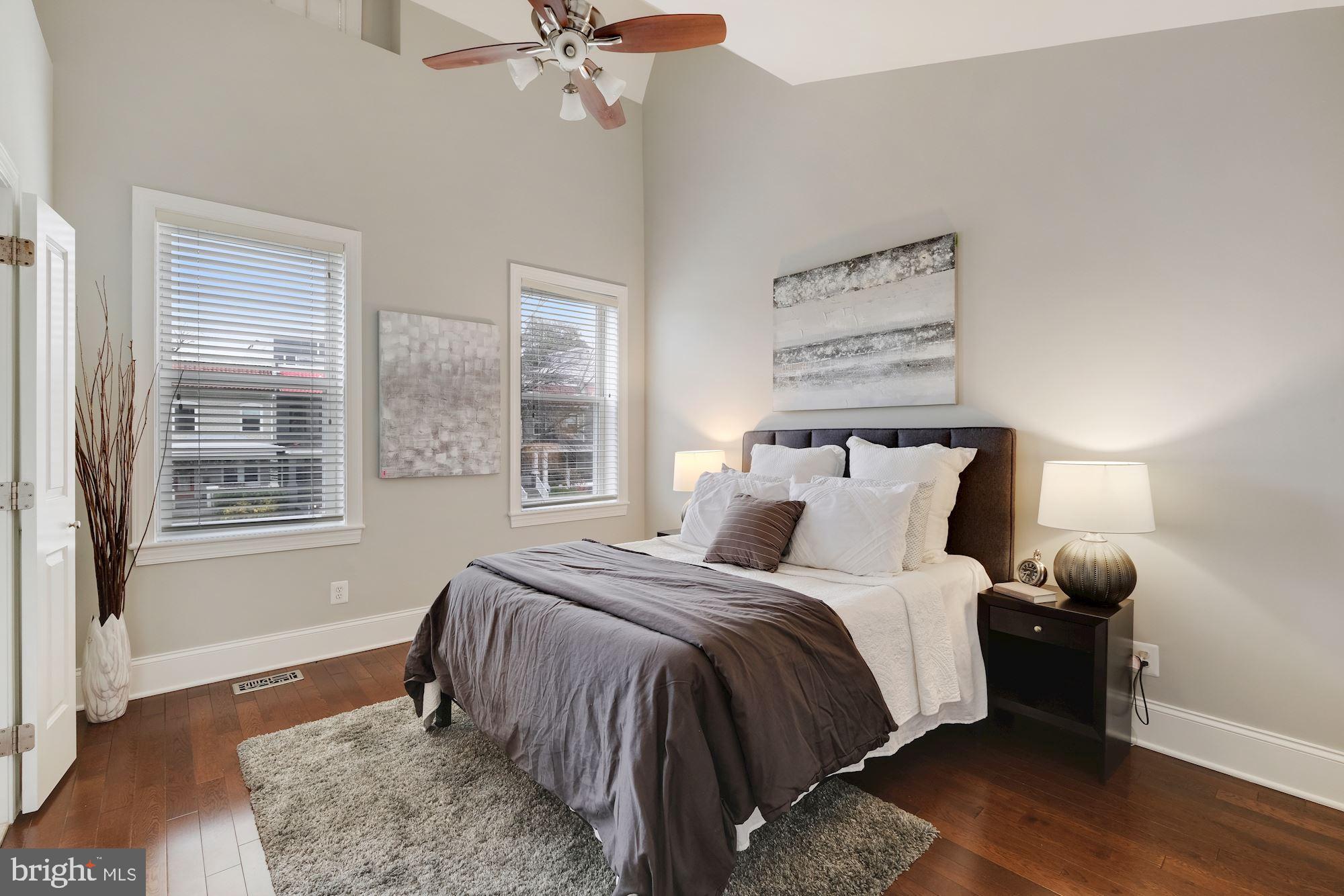 1340 Spring Road Northwest Washington, DC 20010 - Photo 12 of 35 Master bedroom w/vaulted ceilings & ceiling fan