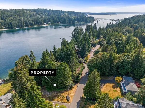 $699,000 | 17274 Angeline Avenue Northeast, Suquamish, WA 98392