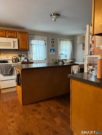 $2,450 | 91 Williams Avenue, Winchester, CT 06098