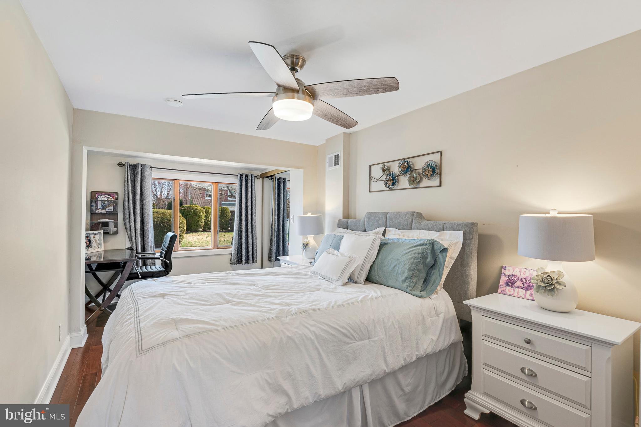 1626 Hampton Road Havertown, PA 19083 - Photo 18 of 43 1st Floor Master Suite