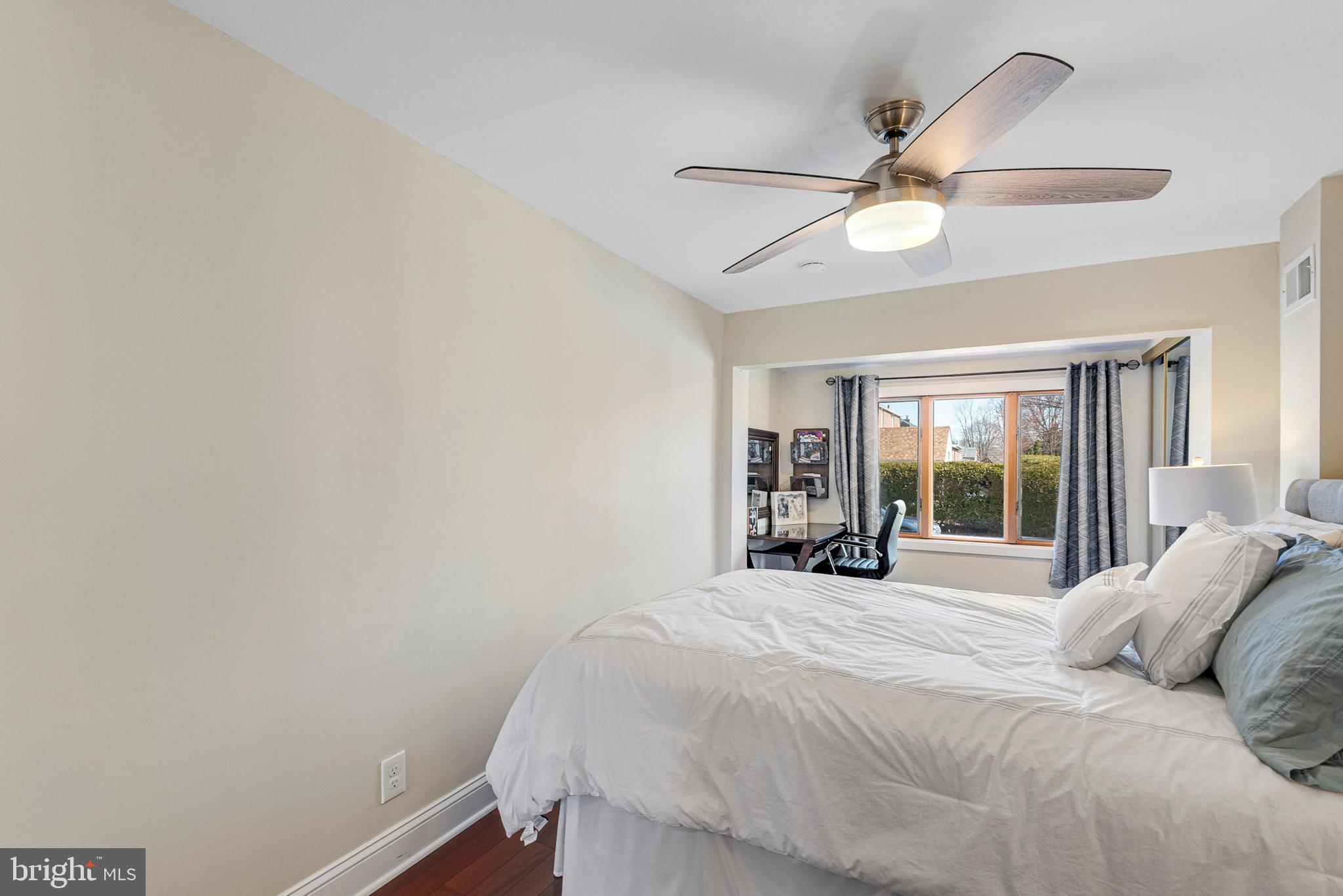 1626 Hampton Road Havertown, PA 19083 - Photo 19 of 43 1st Floor Master Suite