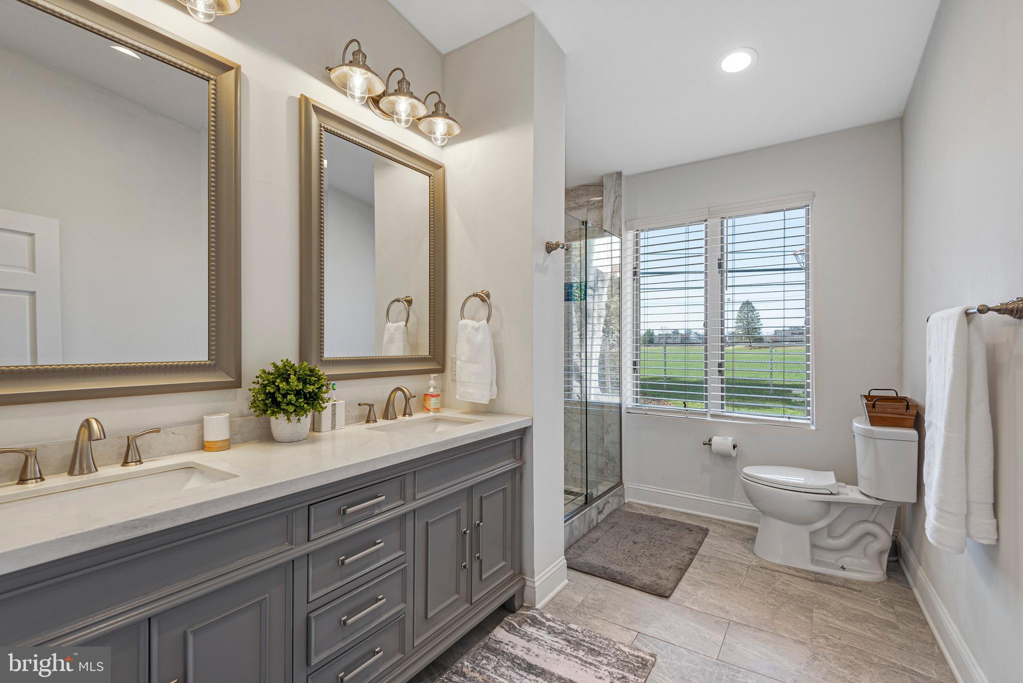 1626 Hampton Road Havertown, PA 19083 - Photo 23 of 43 1st Floor Master Suite