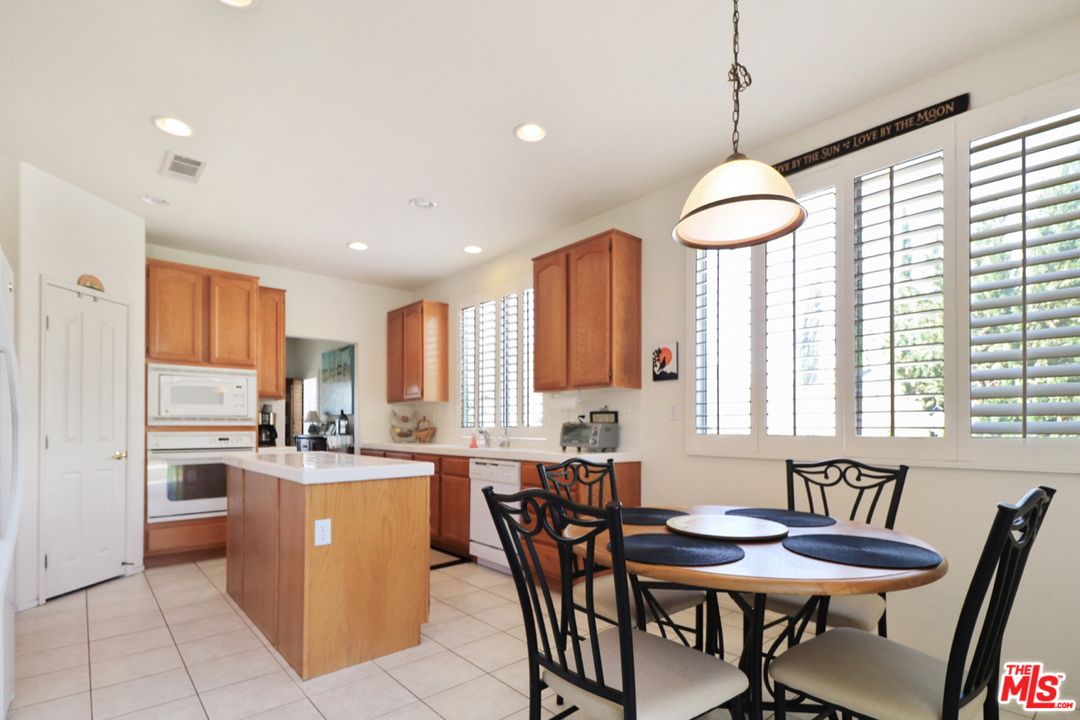 34508 Desert Road Acton, CA 93510 - Photo 11 of 29 Gallery Image 11