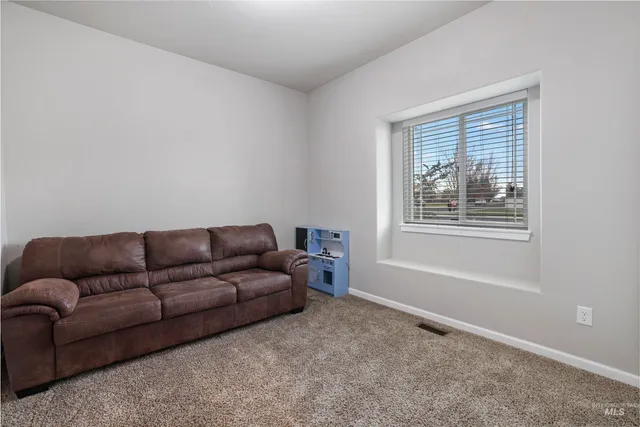 $399,900 | 221 Glacier Meadows Way, Kimberly, ID 83341