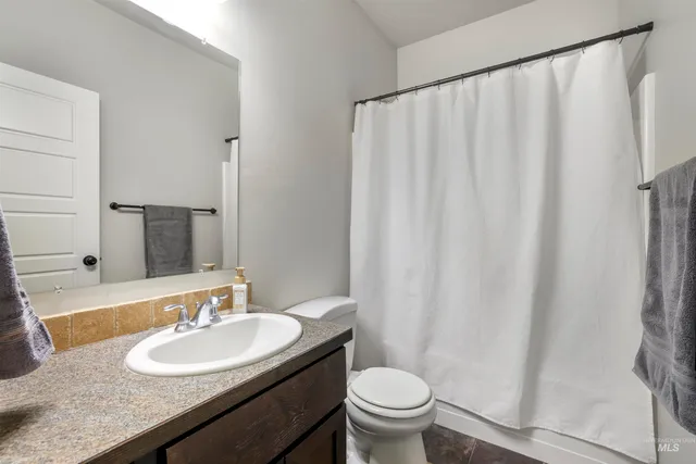 $399,900 | 221 Glacier Meadows Way, Kimberly, ID 83341