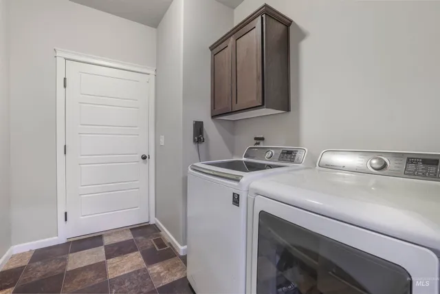 $399,900 | 221 Glacier Meadows Way, Kimberly, ID 83341