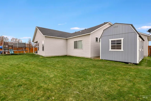 $399,900 | 221 Glacier Meadows Way, Kimberly, ID 83341