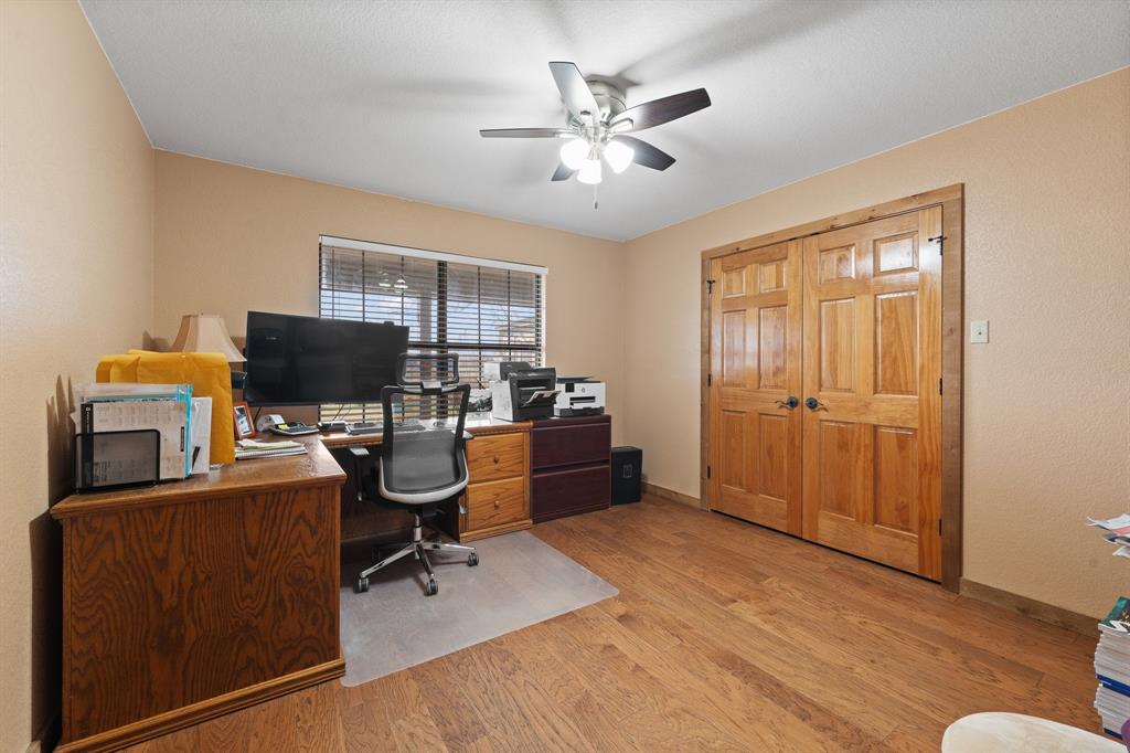 1366 HCR 1414 Covington, TX 76636 - Photo 22 of 39