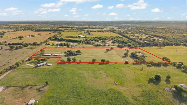 $698,000 | 1366 HCR 1414, Covington, TX 76636