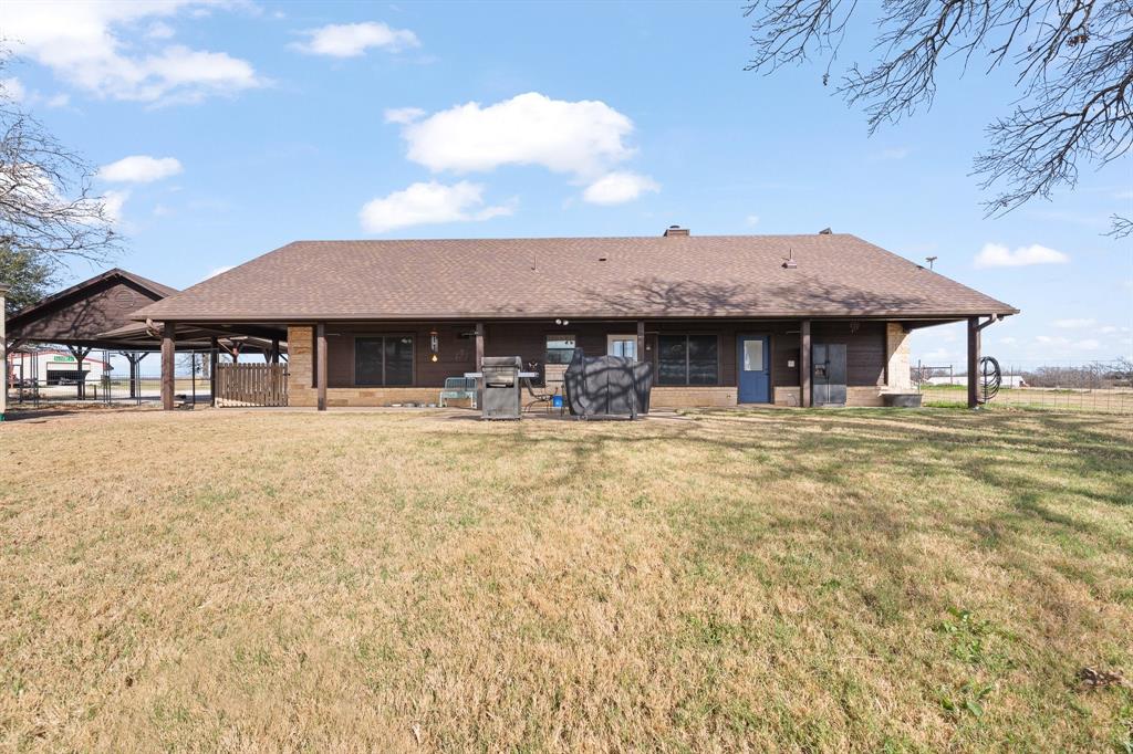 1366 HCR 1414 Covington, TX 76636 - Photo 34 of 39