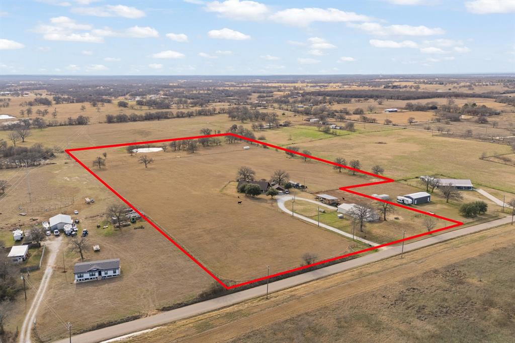 1366 HCR 1414 Covington, TX 76636 - Photo 35 of 39