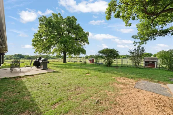 $698,000 | 1366 HCR 1414, Covington, TX 76636