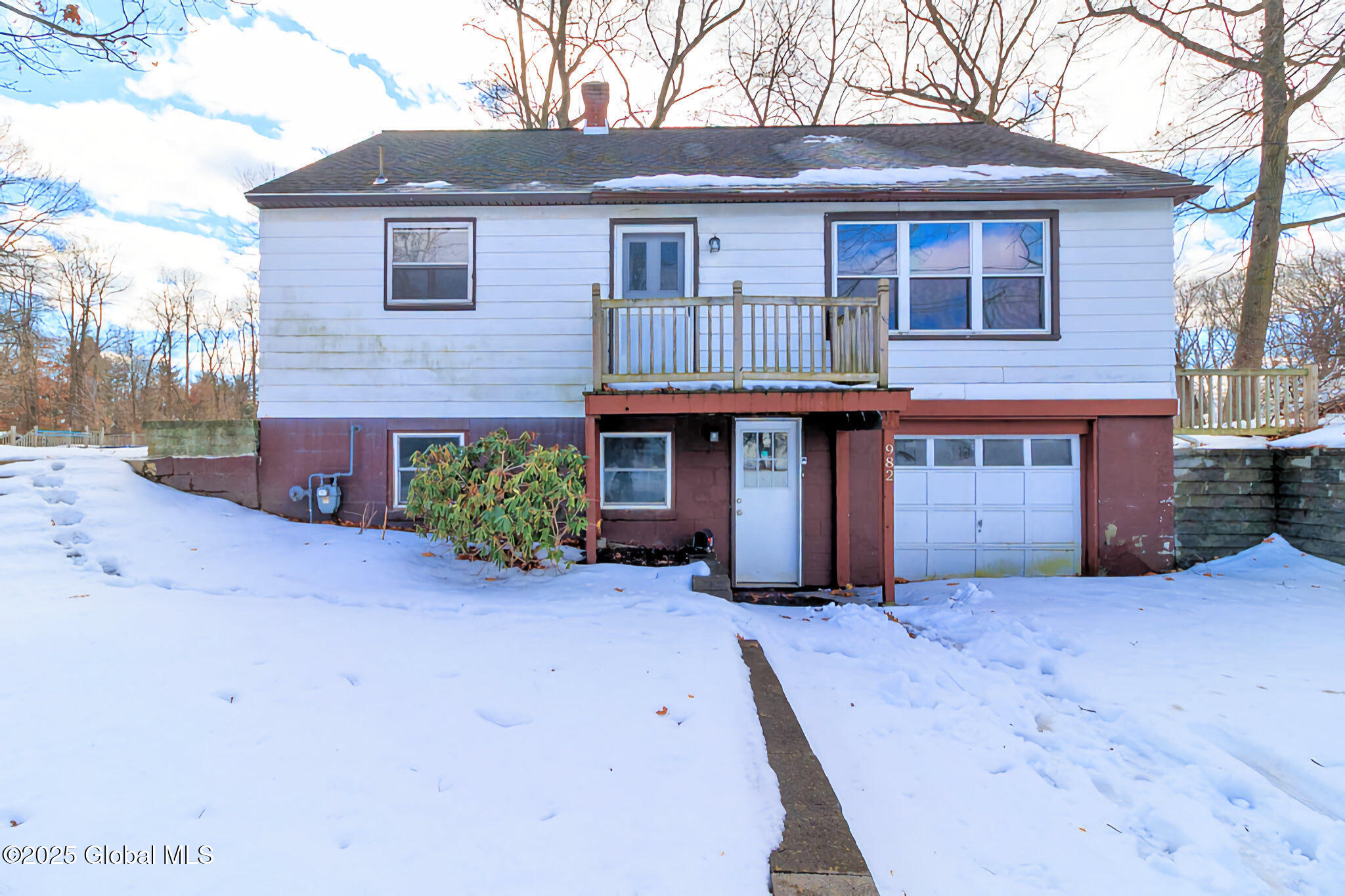 982 Watervliet Shaker Road Colonie, NY 12205 - Photo 1 of 24 982WSRd-025