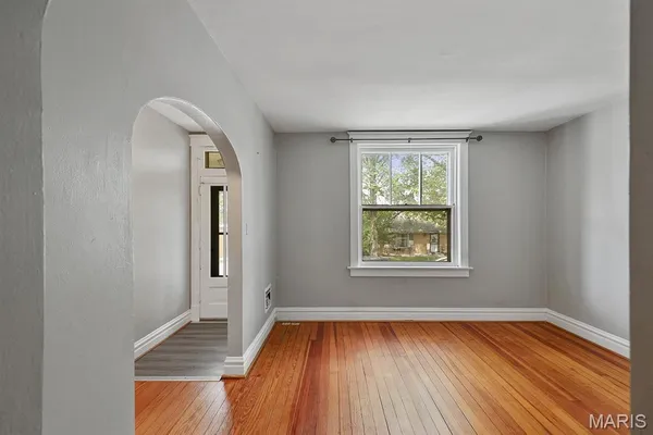 $1,400 | 5228 Finkman Street, Unit 1F, St. Louis, MO 63109
