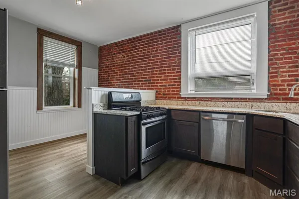 $1,400 | 5228 Finkman Street, Unit 1F, St. Louis, MO 63109
