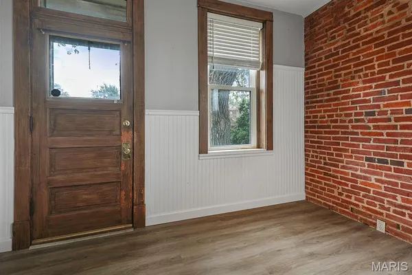 $1,400 | 5228 Finkman Street, Unit 1F, St. Louis, MO 63109