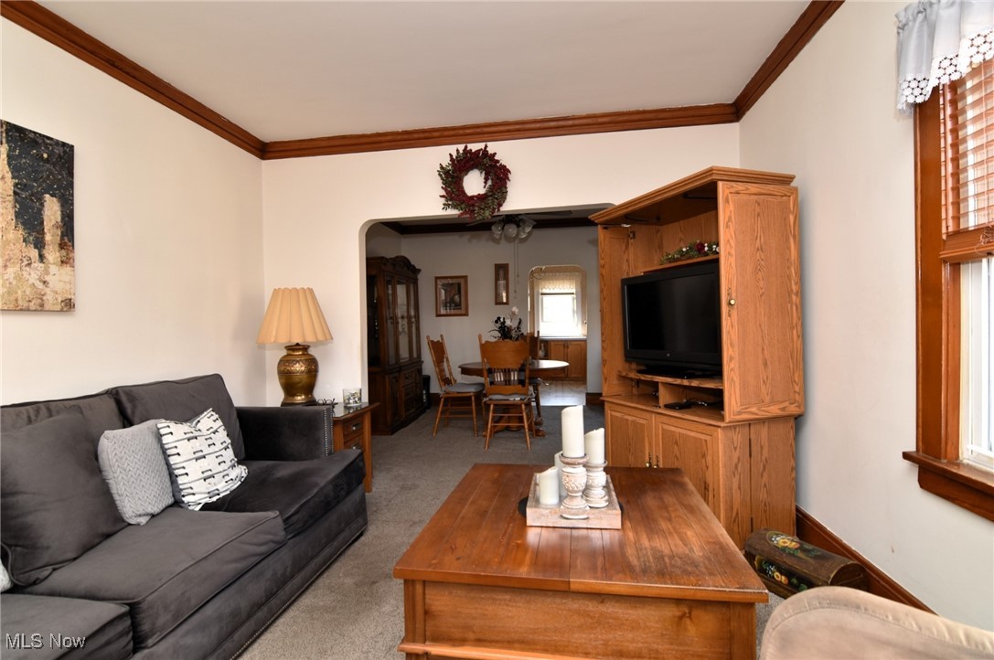 4546 East Berwald Road Cleveland, OH 44121 - Photo 8 of 34