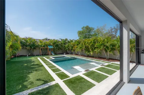 $1,300,000 | 4114 West North A Street, Tampa, FL 33609