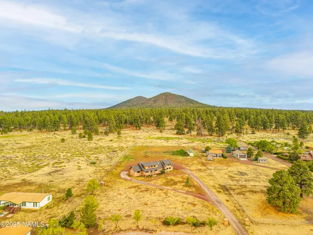 $1,299,000 | 8191 June Lane, Flagstaff, AZ 86004
