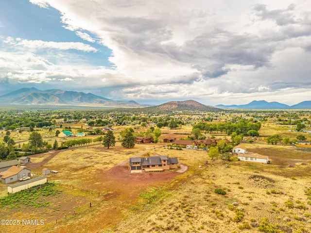 $1,299,000 | 8191 June Lane, Flagstaff, AZ 86004
