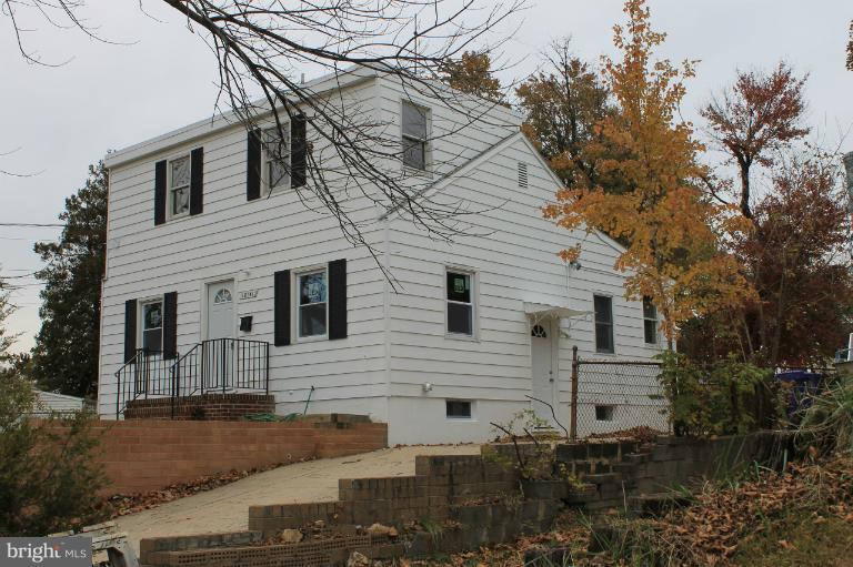 12133 Selfridge Road Silver Spring, MD 20906 - Photo 3 of 28 Exterior (Front)