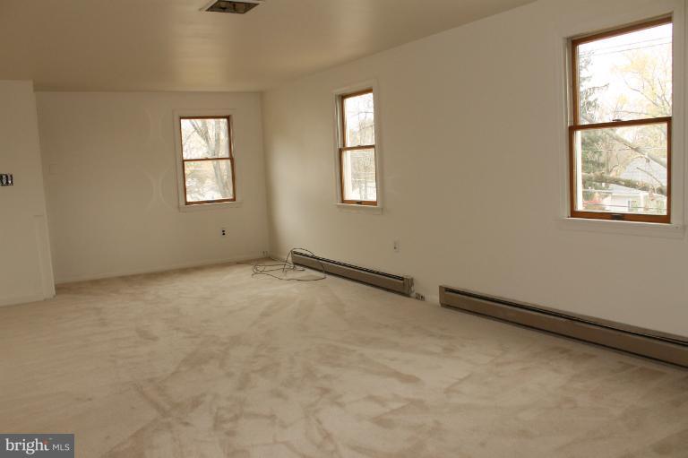 12133 Selfridge Road Silver Spring, MD 20906 - Photo 24 of 28 Bedroom