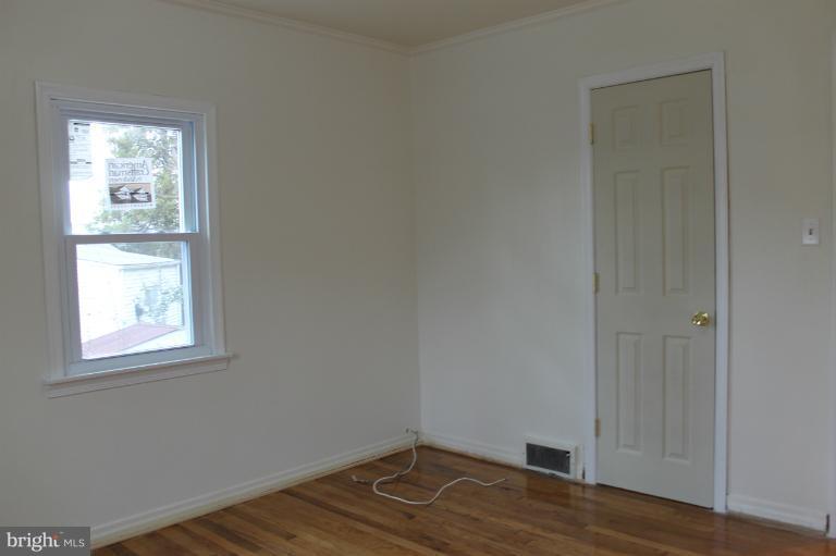 12133 Selfridge Road Silver Spring, MD 20906 - Photo 8 of 28 Bedroom
