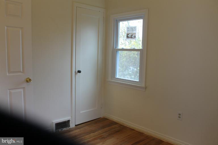 12133 Selfridge Road Silver Spring, MD 20906 - Photo 9 of 28 Bedroom