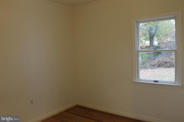 12133 Selfridge Road Silver Spring, MD 20906 - Photo 10 of 28 Bedroom