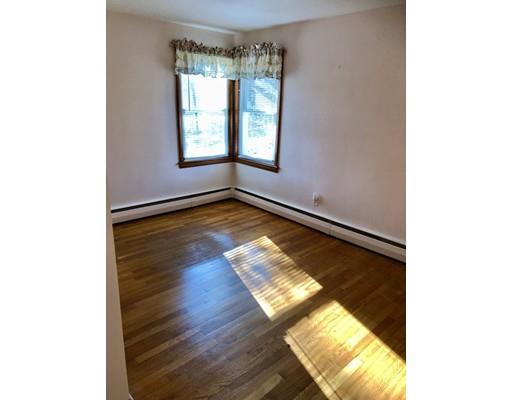 63 Arnold Road Sturbridge, MA 01518 - Photo 13 of 18