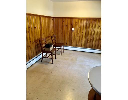 63 Arnold Road Sturbridge, MA 01518 - Photo 5 of 18