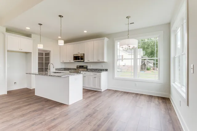 $322,000 | 16 Radelle Lane, McMinnville, TN 37110