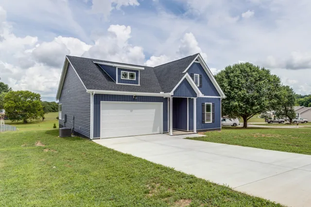 $322,000 | 16 Radelle Lane, McMinnville, TN 37110