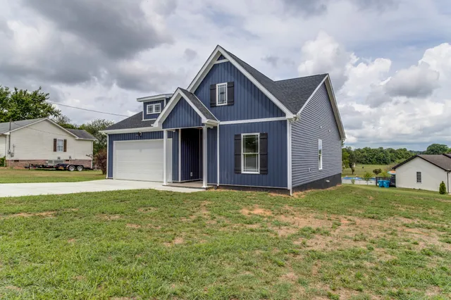 $322,000 | 16 Radelle Lane, McMinnville, TN 37110