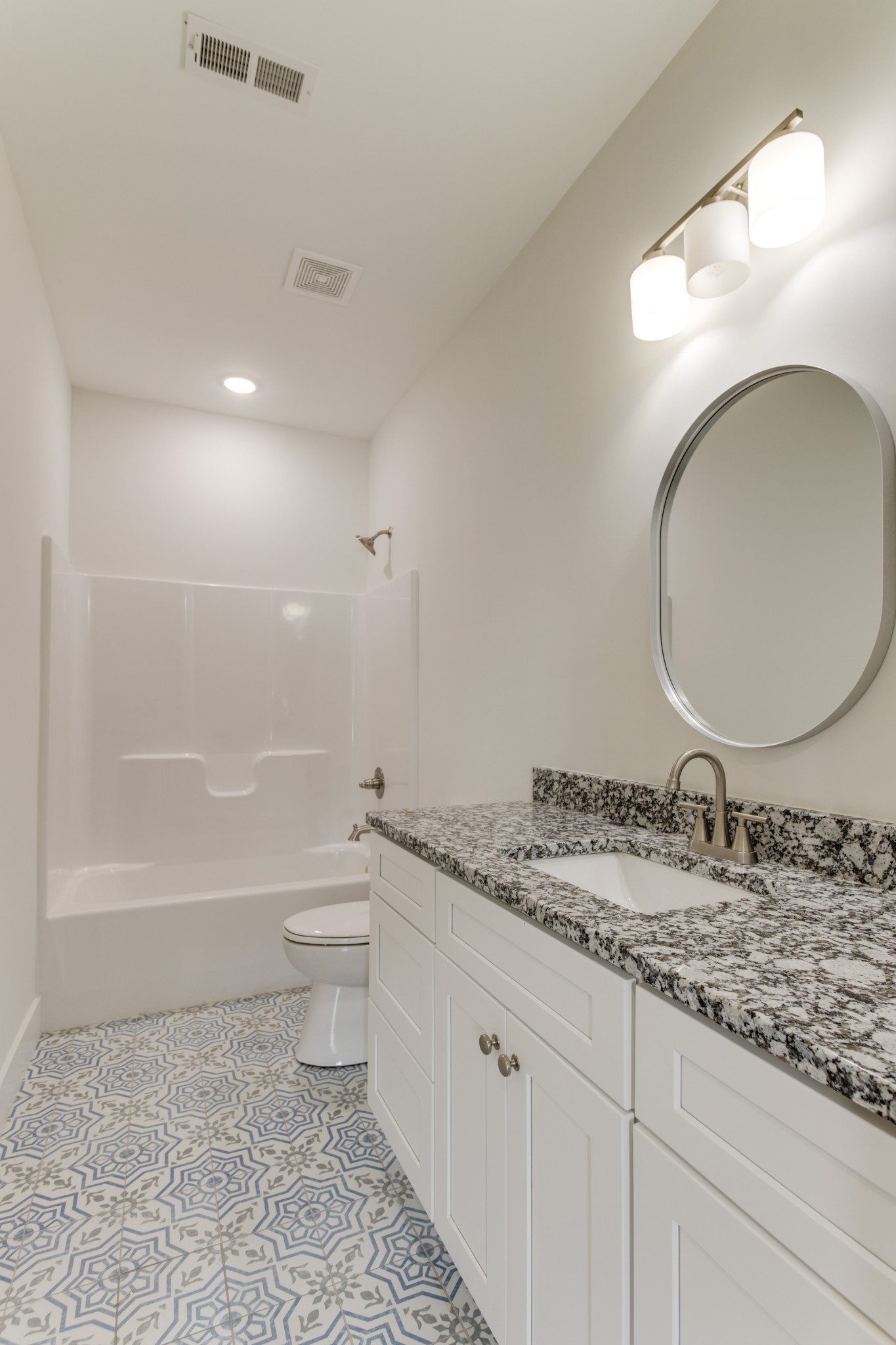 16 Radelle Lane McMinnville, TN 37110 - Photo 36 of 43