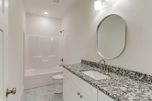 $322,000 | 16 Radelle Lane, McMinnville, TN 37110