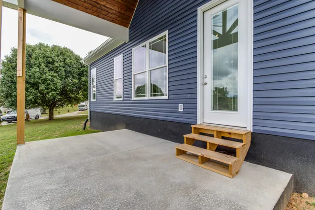 $322,000 | 16 Radelle Lane, McMinnville, TN 37110