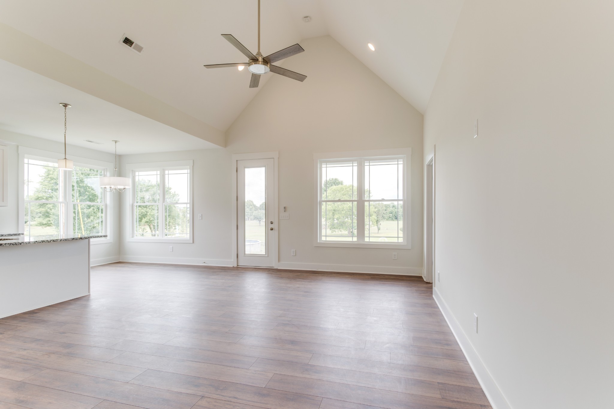 16 Radelle Lane McMinnville, TN 37110 - Photo 8 of 43