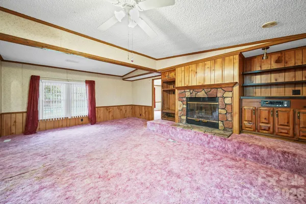 $219,000 | 1015 Southwood Drive, Clover, SC 29710