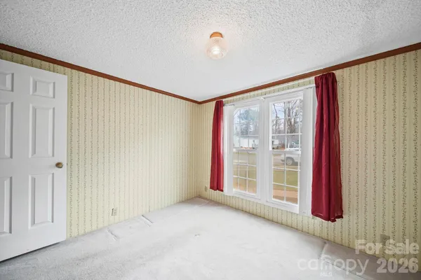 $219,000 | 1015 Southwood Drive, Clover, SC 29710