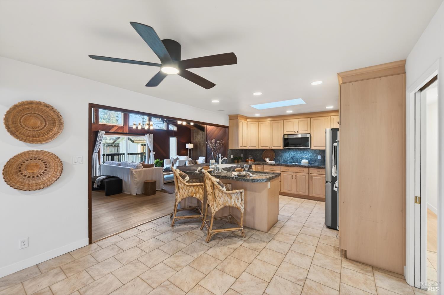 2447 Rigdon Street Napa, CA 94558 - Photo 12 of 78