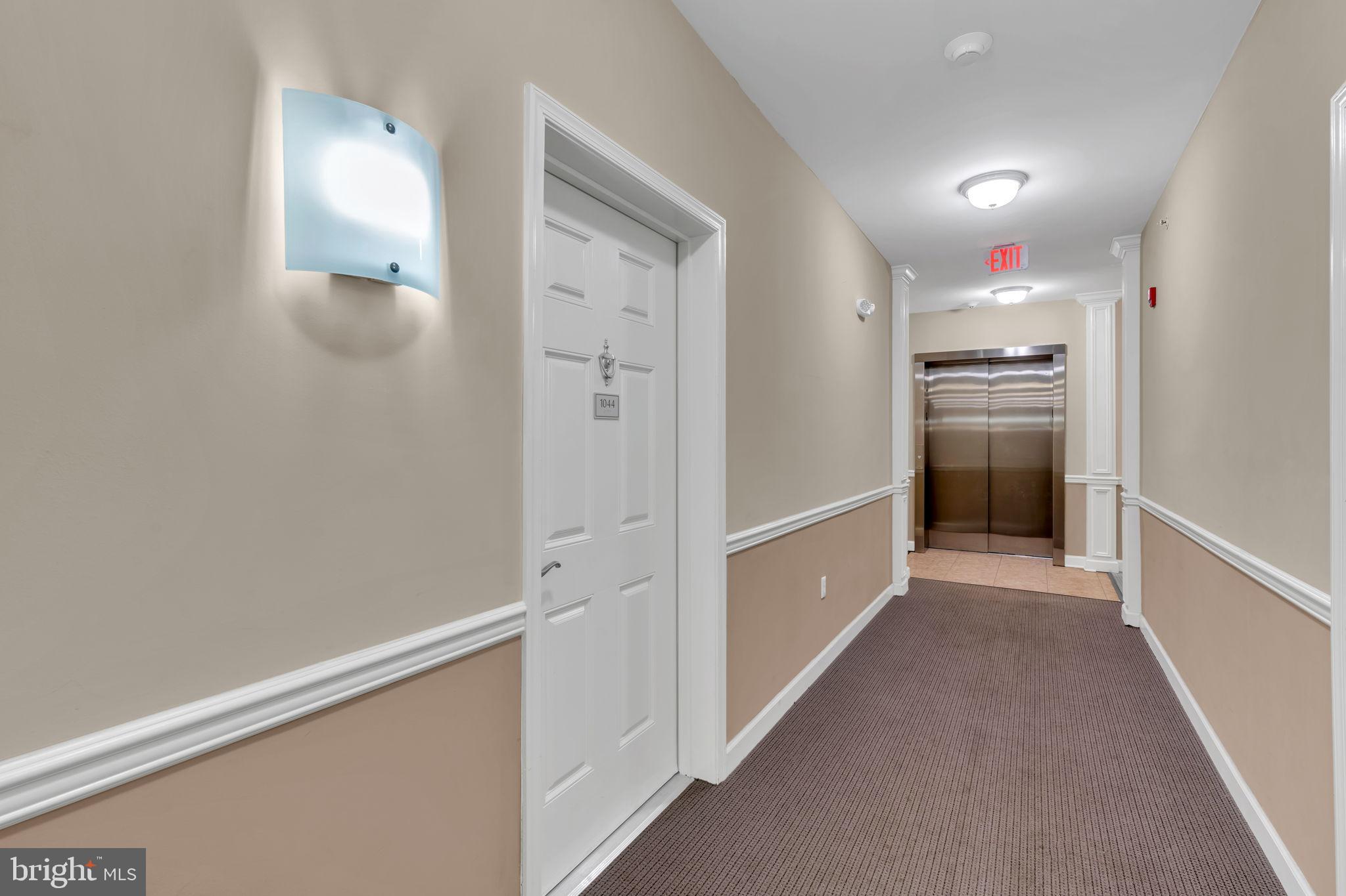 1044 Halifax Place Hamilton, NJ 08619 - Photo 3 of 39 a view of a hallway