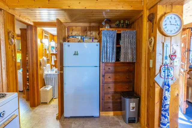 $1,799,000 | 2715 Roberts Island, International Falls, MN 56649