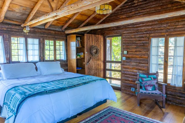 $1,799,000 | 2715 Roberts Island, International Falls, MN 56649