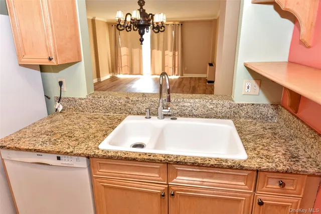 $599,999 | 116 Harbor Cove, Piermont, NY 10968